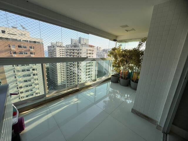 Apartamento para Venda em Rio de Janeiro - 2