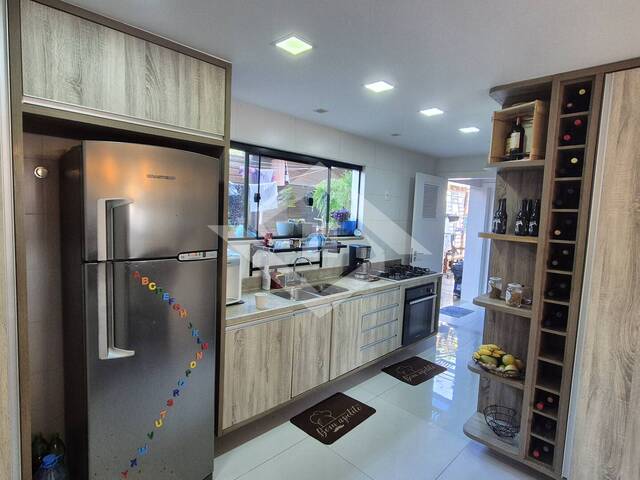 #VTR1113 - Casa para Venda em Rio de Janeiro - RJ