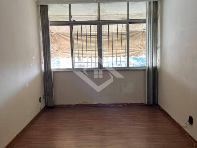 Apartamento para Venda em Niterói - 4