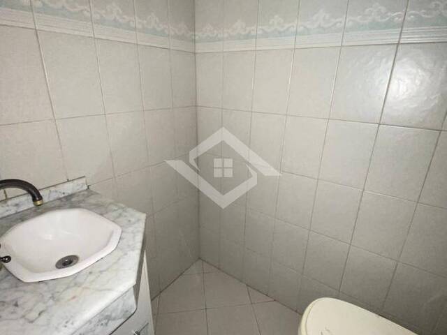 Casa para Venda em Niterói - 4
