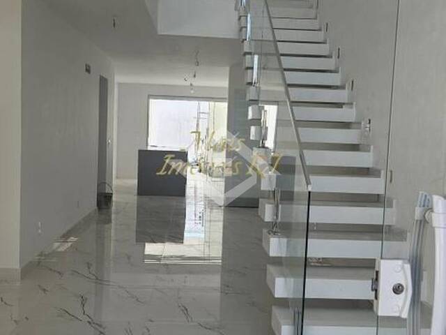 #VTR1767 - Casa para Venda em Niterói - RJ - 3