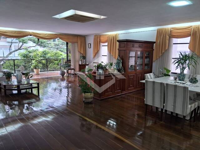 #1917 - Apartamento para Venda em Rio de Janeiro - RJ