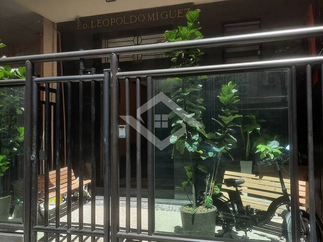 #0107V - Apartamento para Venda em Rio de Janeiro - RJ