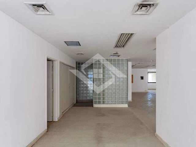 #VTR2415 - Sala Comercial para Locação em Rio de Janeiro - RJ - 3