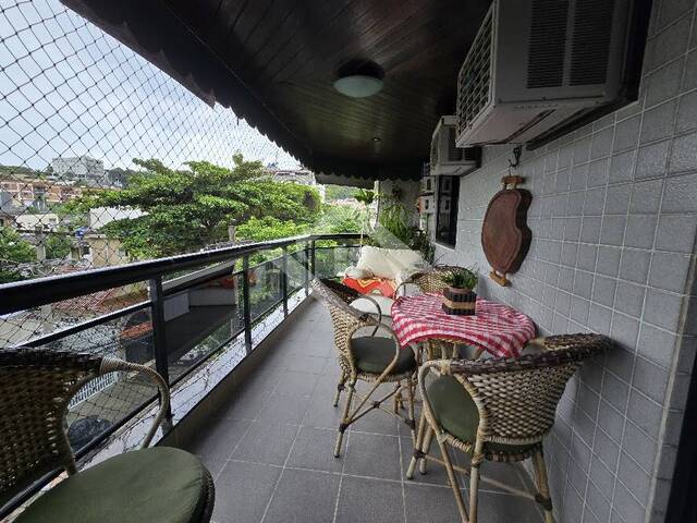 Venda em Freguesia (Jacarepaguá) - Rio de Janeiro