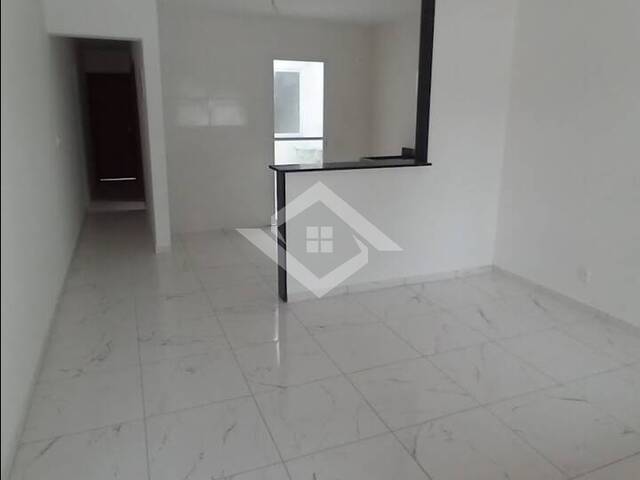 #2704 - Casa para Venda em Rio de Janeiro - RJ