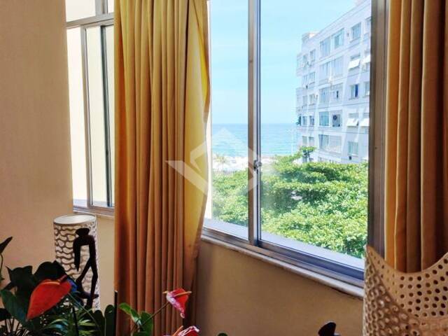 #2708 - Apartamento para Venda em Rio de Janeiro - RJ