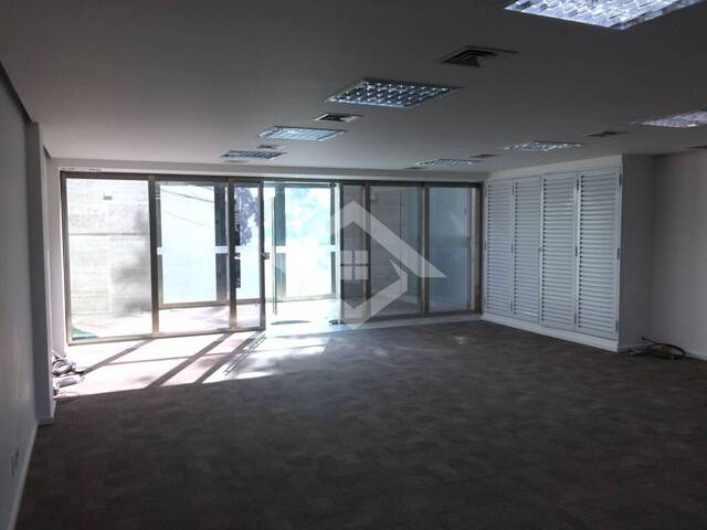 #2749 - Ponto Comercial para Locação em Rio de Janeiro - RJ - 1