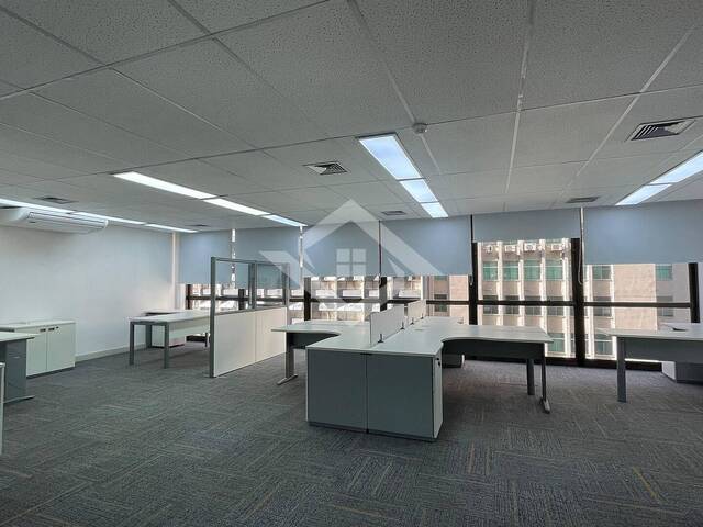 #2750 - Sala Comercial para Locação em Rio de Janeiro - RJ