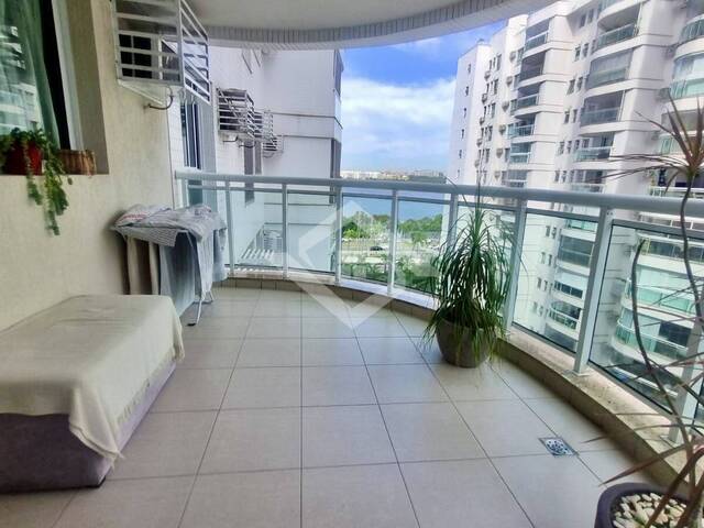 #2817 - Apartamento para Venda em Rio de Janeiro - RJ