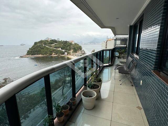 Apartamento para Venda em Niterói - 2