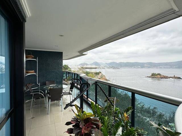 Apartamento para Venda em Niterói - 3