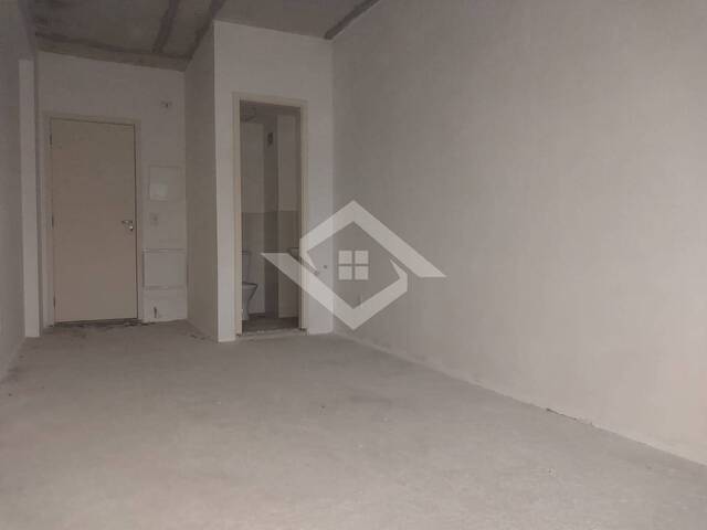 #VTR272 - Sala Comercial para Venda em Rio de Janeiro - RJ - 2