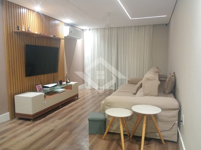 #CH00025_02 - Apartamento para Venda em Rio de Janeiro - RJ