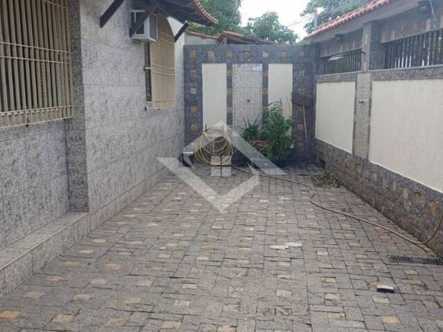 Venda em Vila da Penha - Rio de Janeiro