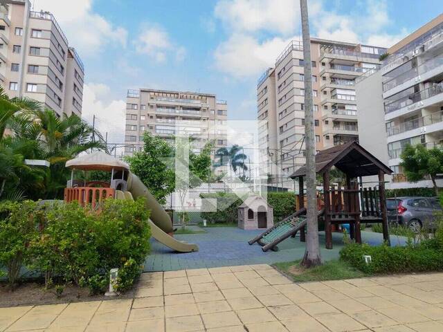 #3025 - Apartamento para Venda em Rio de Janeiro - RJ