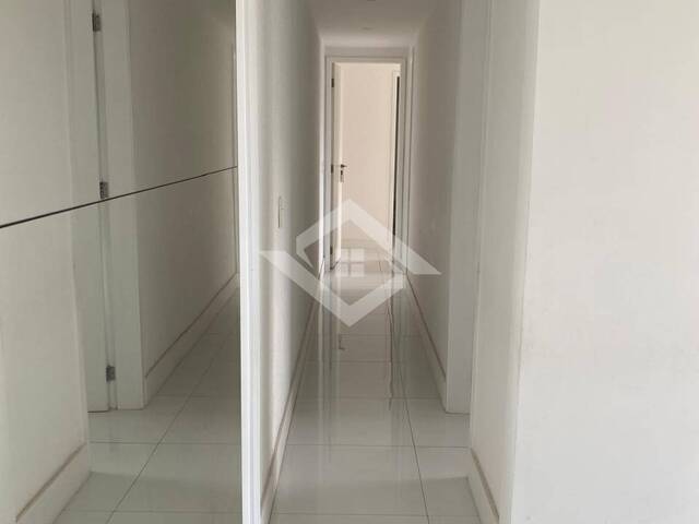 #3027 - Apartamento para Venda em Rio de Janeiro - RJ