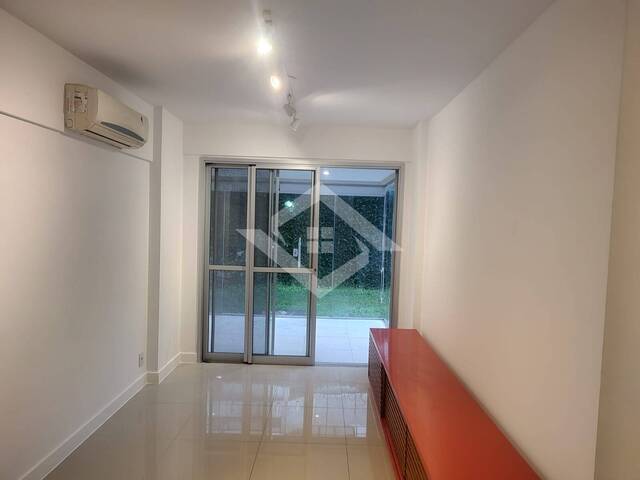 #3111 - Apartamento para Venda em Rio de Janeiro - RJ - 2