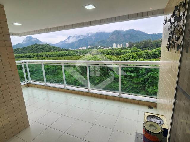 Apartamento para Venda em Rio de Janeiro - 2
