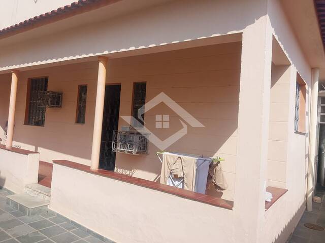 #3185 - Casa para Venda em Rio de Janeiro - RJ