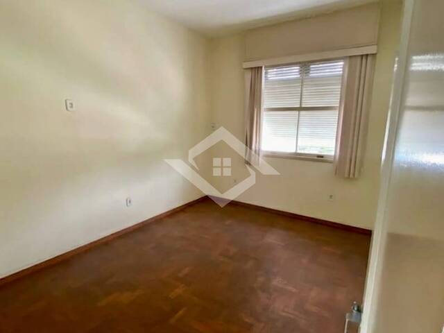 #3407 - Apartamento para Venda em Cachoeiro de Itapemirim - ES