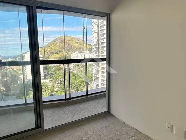 Venda em Recreio dos Bandeirantes - Rio de Janeiro