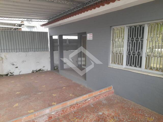 #3226 - Casa para Venda em Nova Iguaçu - RJ - 2