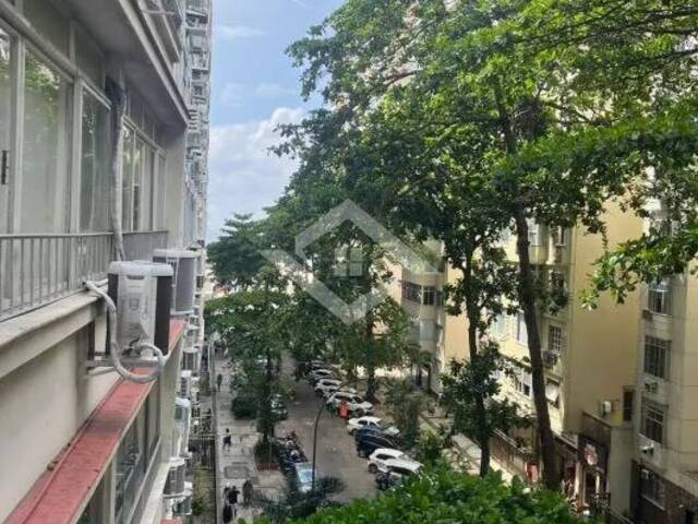 Venda em Copacabana - Rio de Janeiro