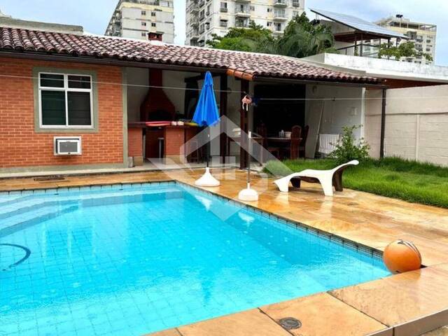 #3613 - Casa para Venda em Rio de Janeiro - RJ - 3