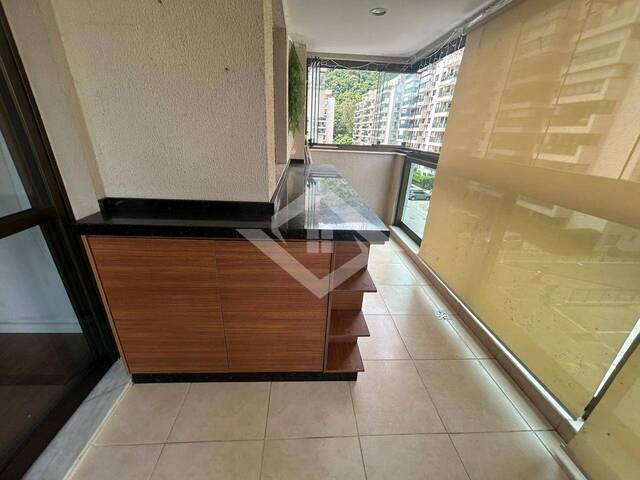 #3630 - Apartamento para Venda em Rio de Janeiro - RJ - 1