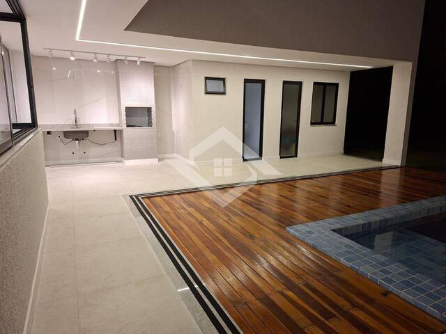 #2978 - Casa em condomínio para Venda em Rio de Janeiro - RJ