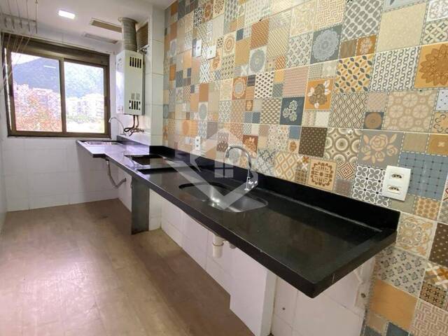 #3701 - Apartamento para Venda em Rio de Janeiro - RJ - 3