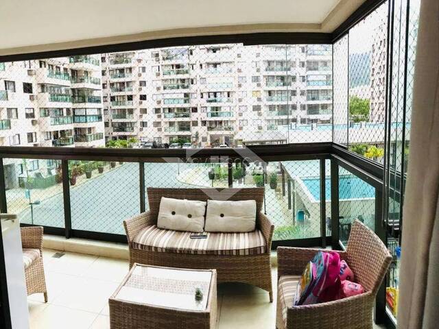 #3715 - Apartamento para Venda em Rio de Janeiro - RJ - 2