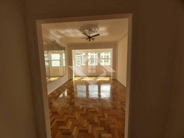 #3752 - Apartamento para Venda em Rio de Janeiro - RJ