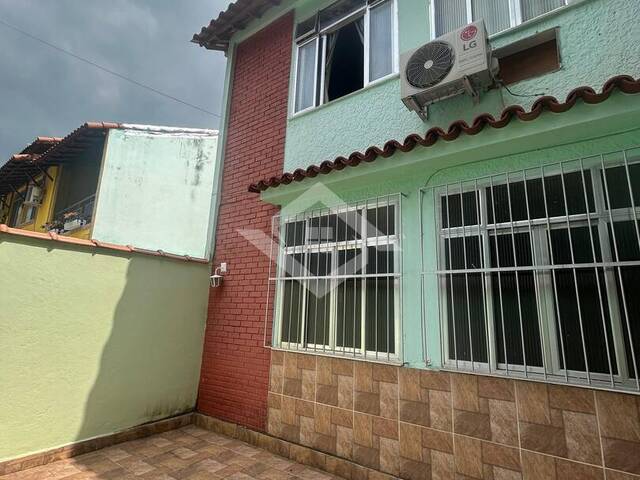 #3784 - Casa para Venda em Rio de Janeiro - RJ - 3