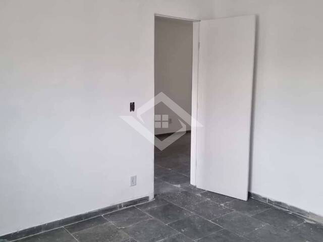 Casa para Venda em São Gonçalo - 5