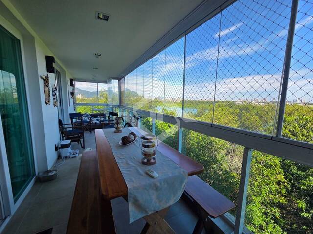 #4166 - Apartamento para Venda em Rio de Janeiro - RJ
