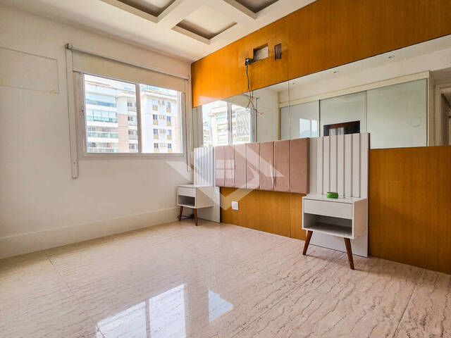 #4176 - Apartamento para Venda em Rio de Janeiro - RJ