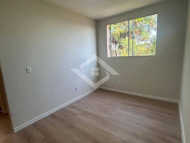 #4220 - Apartamento para Venda em São Gonçalo - RJ - 2