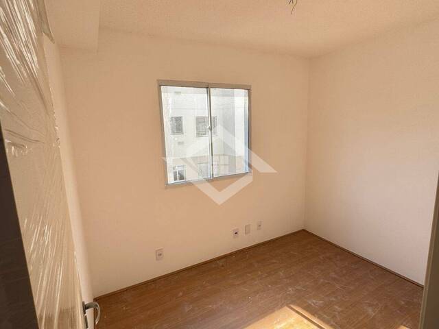 #4221 - Apartamento para Venda em São Gonçalo - RJ - 2
