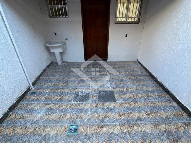 #4224 - Casa para Venda em São Gonçalo - RJ - 2