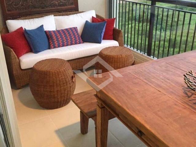 #4260 - Apartamento para Venda em Rio de Janeiro - RJ