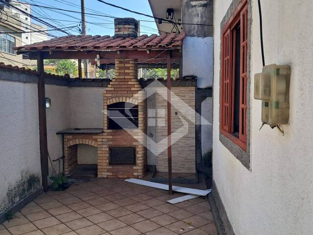 Casa para Venda em Duque de Caxias - 2