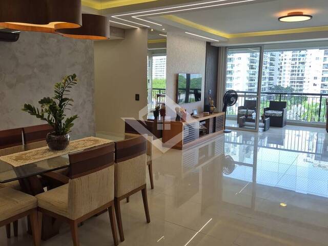Apartamento para Venda em Rio de Janeiro - 2