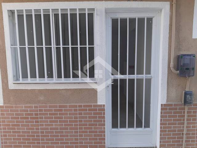#4321 - Casa para Locação em Rio de Janeiro - RJ