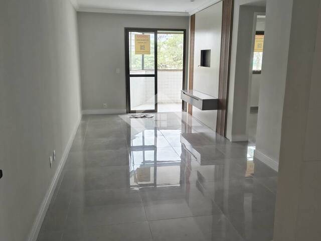 Apartamento para Venda em Rio de Janeiro - 2