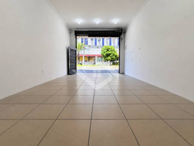 Casa comercial para Venda em Cabo Frio - 3