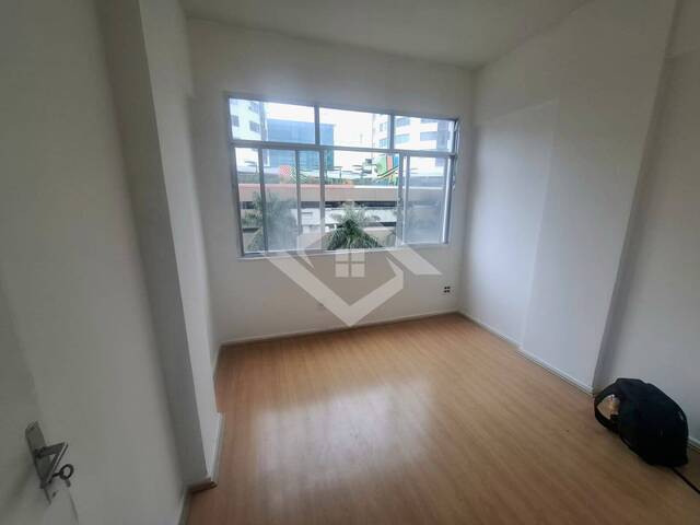 #4508 - Apartamento para Venda em Rio de Janeiro - RJ
