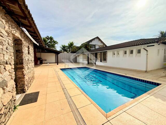 #4578 - Casa para Venda em Rio de Janeiro - RJ