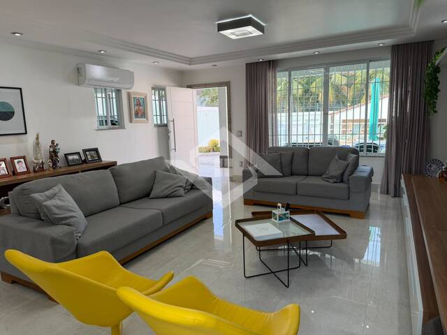 Casa para Venda em Rio de Janeiro - 4
